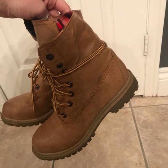 Esprit Lace Up Khaki Boots - Picture 3 of 7